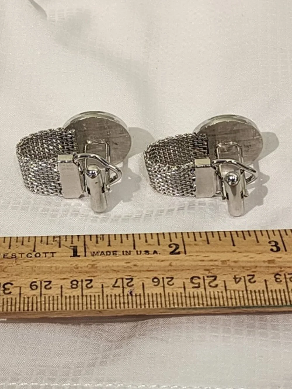 Vintage Silver-Toned Mesh Wrap-Around Cufflinks & Tie Clip Set